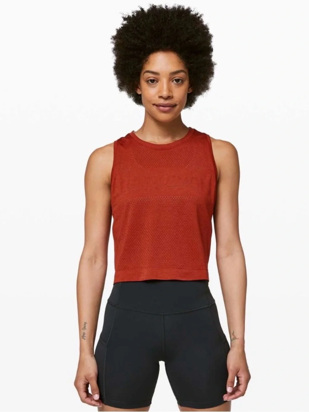 Lululemon Breeze by Muscle Crop Tank in Cayenne Size 10